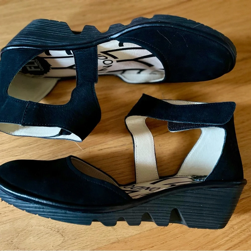 FLY LONDON PIA T Cupido/Mousse Black ankle strap shoe, women’s size 39 - Picture 6 of 10